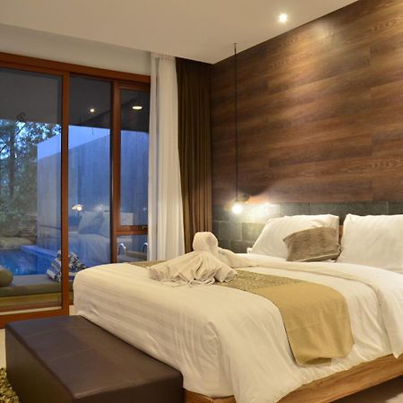 Anindya Hill View Villa 7 Bedrooms With A Private Swimming Pool Bandung Eksteriør billede