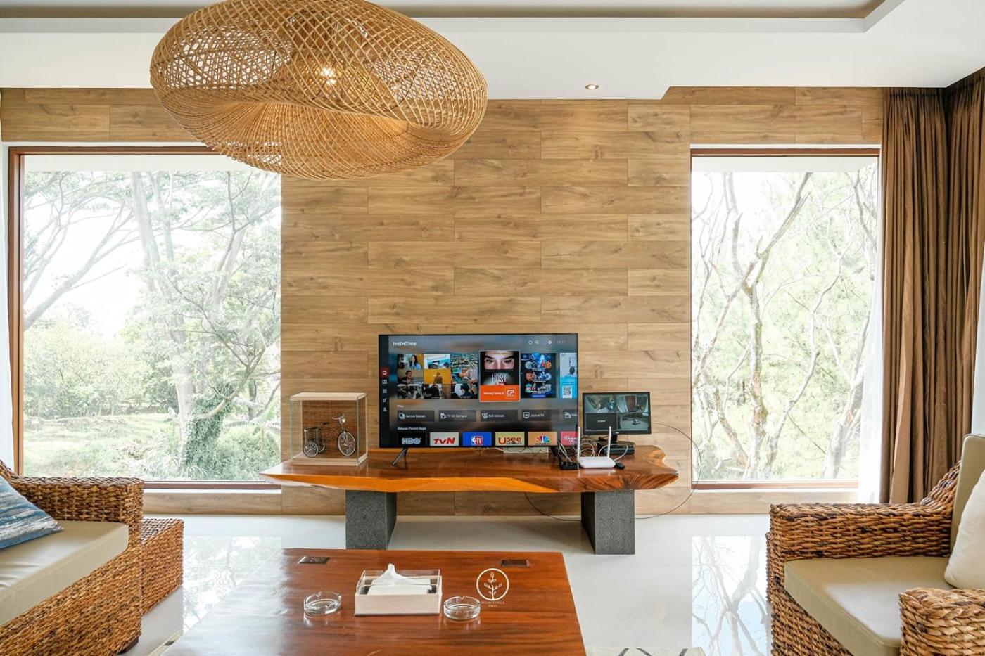 Anindya Hill View Villa 7 Bedrooms With A Private Swimming Pool Bandung Eksteriør billede